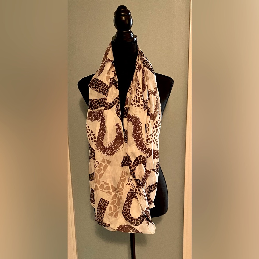 Alphabet infinity light scarf